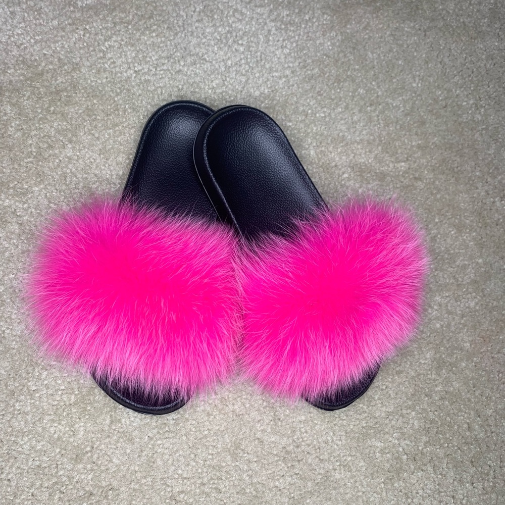Fur Slides - Picture 7 of 7